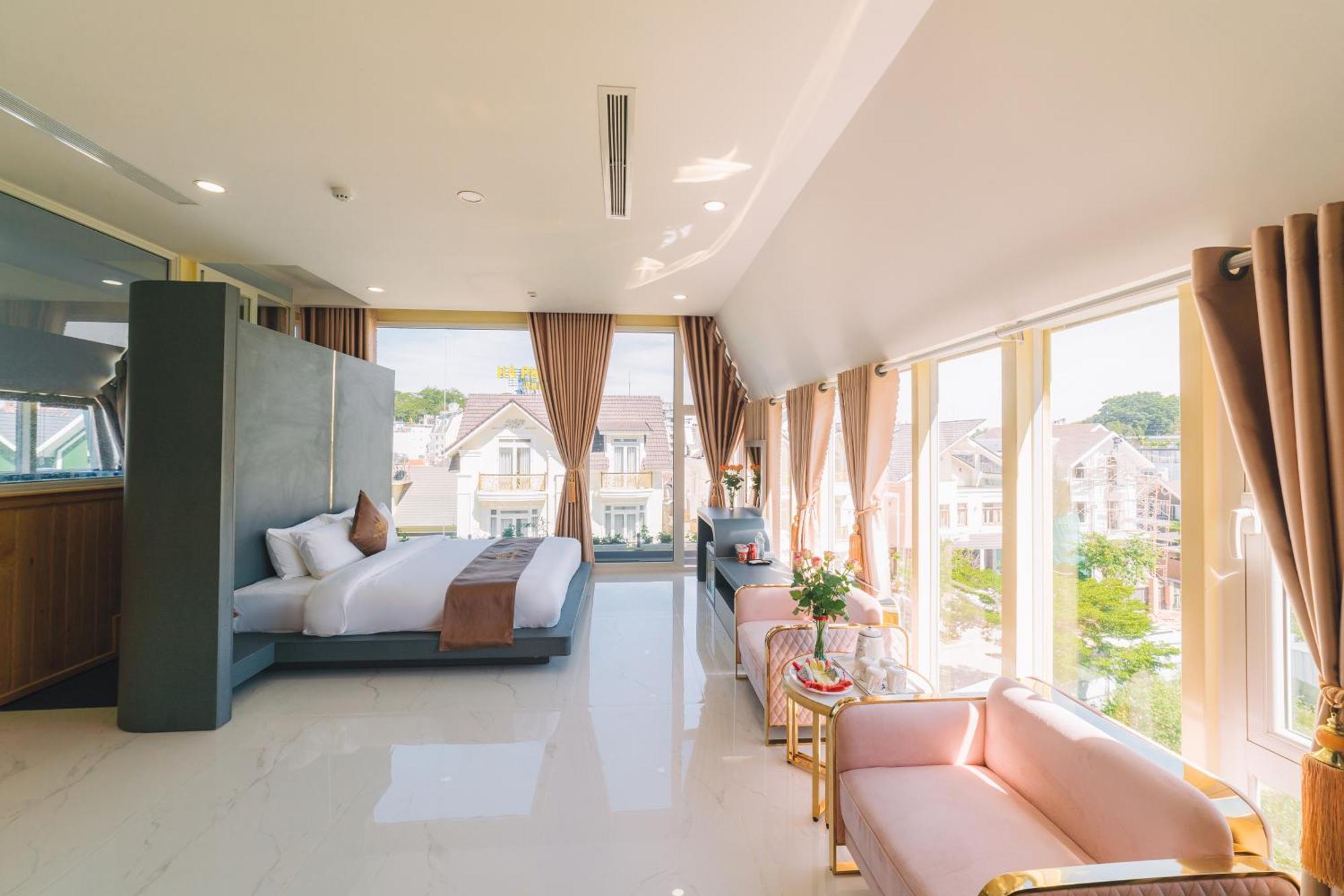 דה לאט Quy Tai Premium Hotel מראה חיצוני תמונה