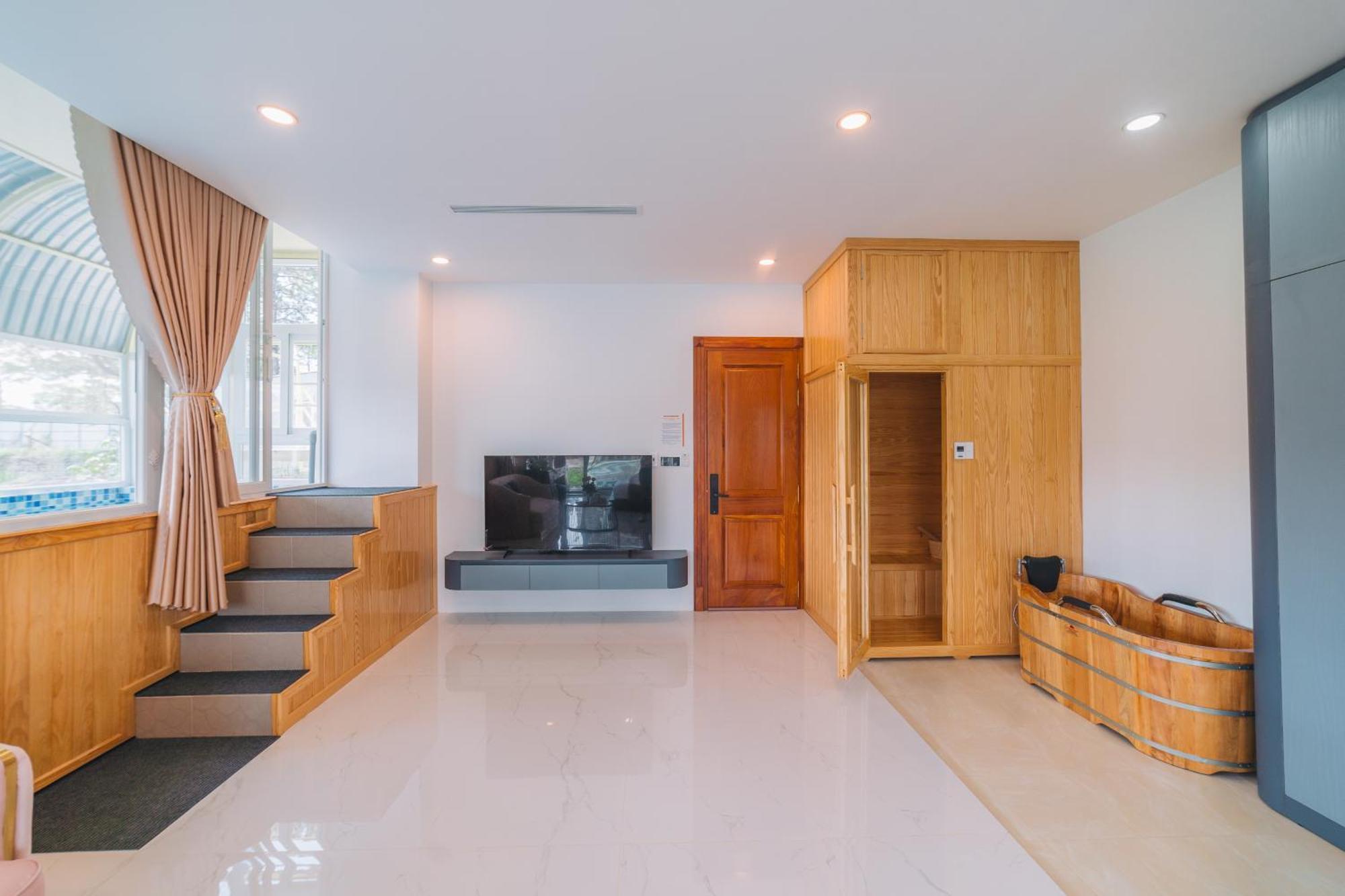 דה לאט Quy Tai Premium Hotel מראה חיצוני תמונה