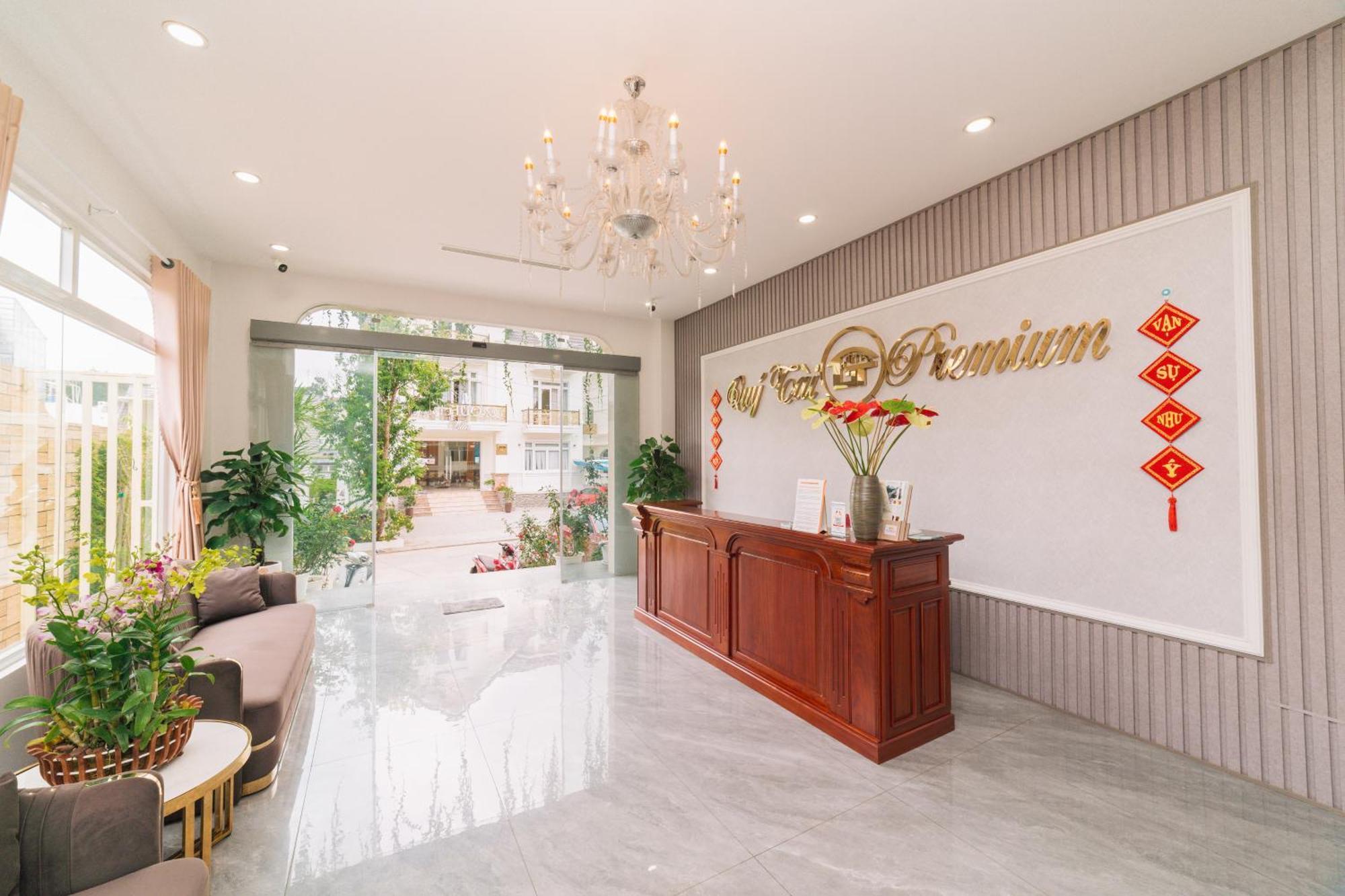 דה לאט Quy Tai Premium Hotel מראה חיצוני תמונה