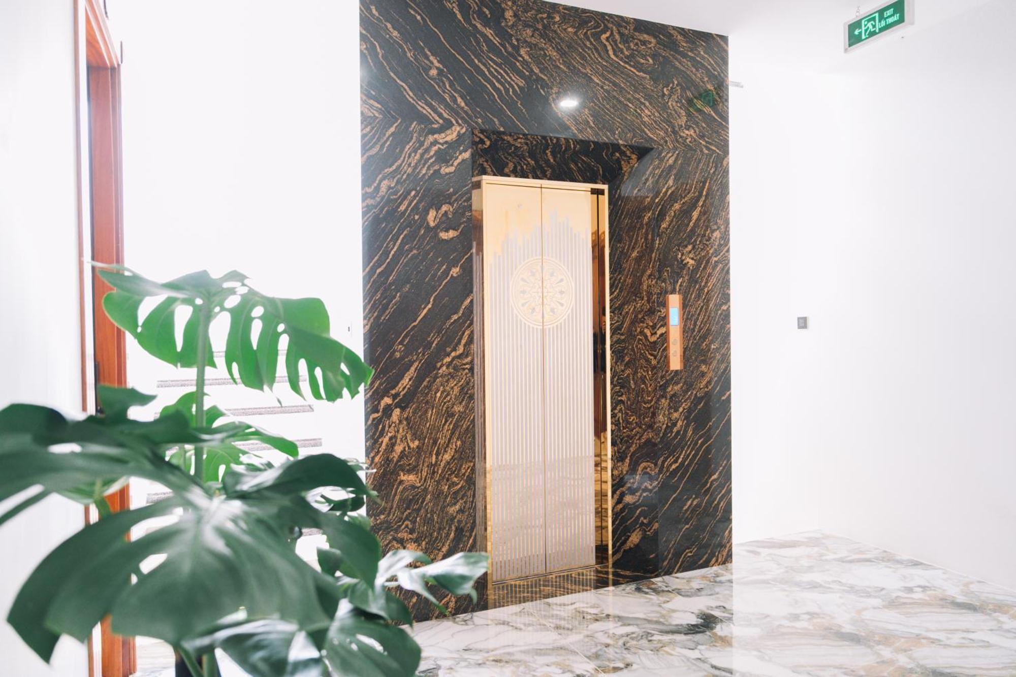 דה לאט Quy Tai Premium Hotel מראה חיצוני תמונה